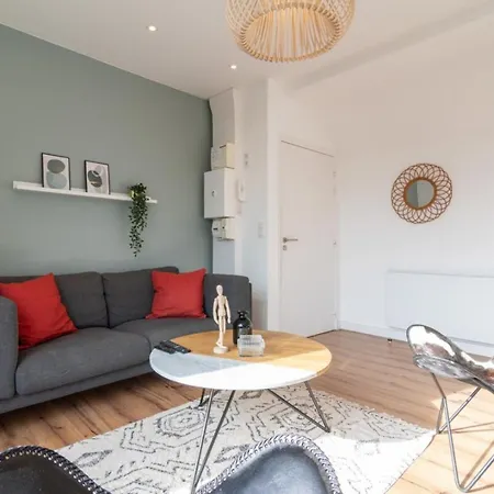 Marcq En Baroeul - Superb Apartment + Parking Exterior photo